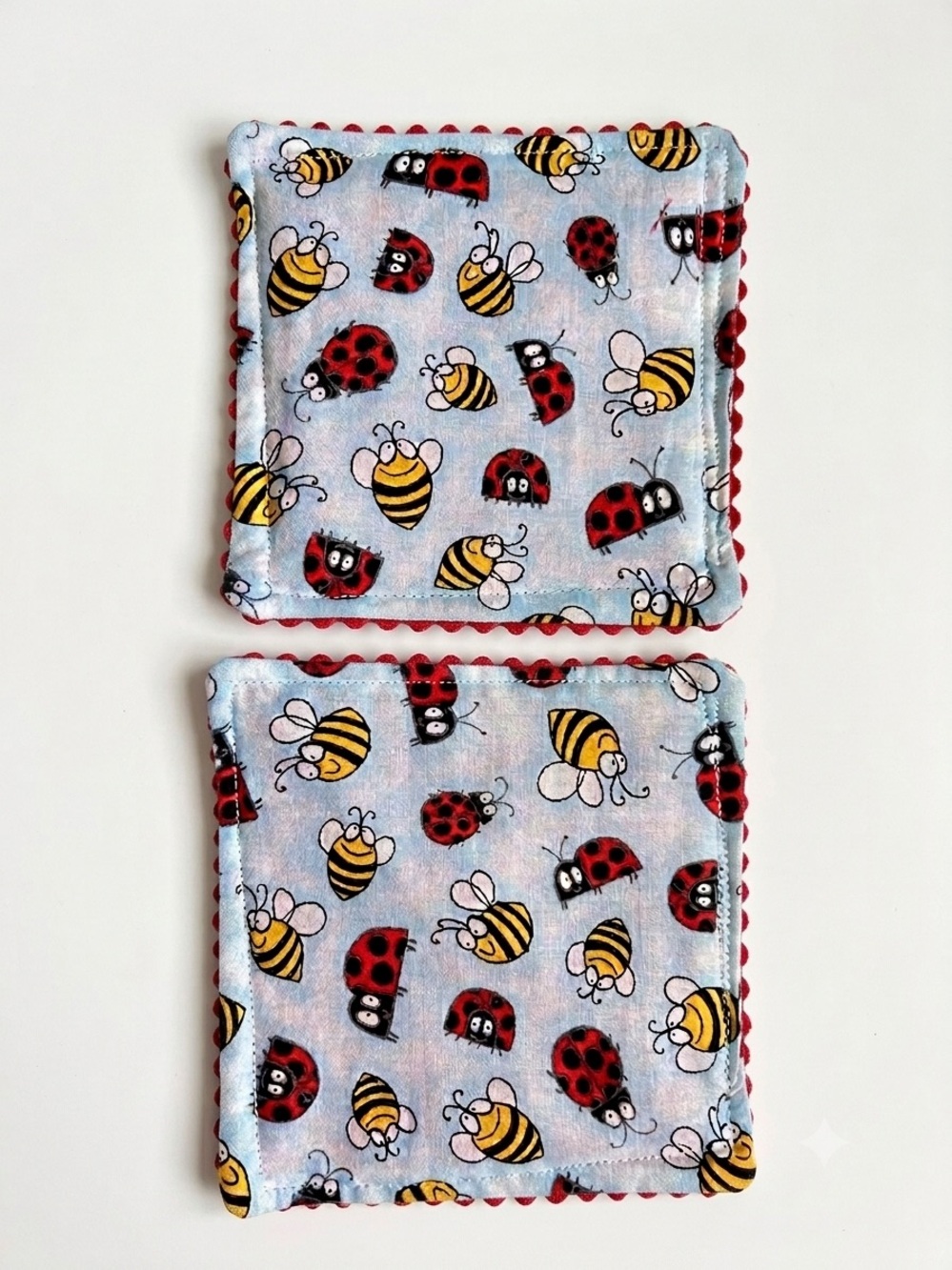 Hand Crafted Non Slip Jar Grippers Adorable Bees & Ladybugs Opens Hard Lids